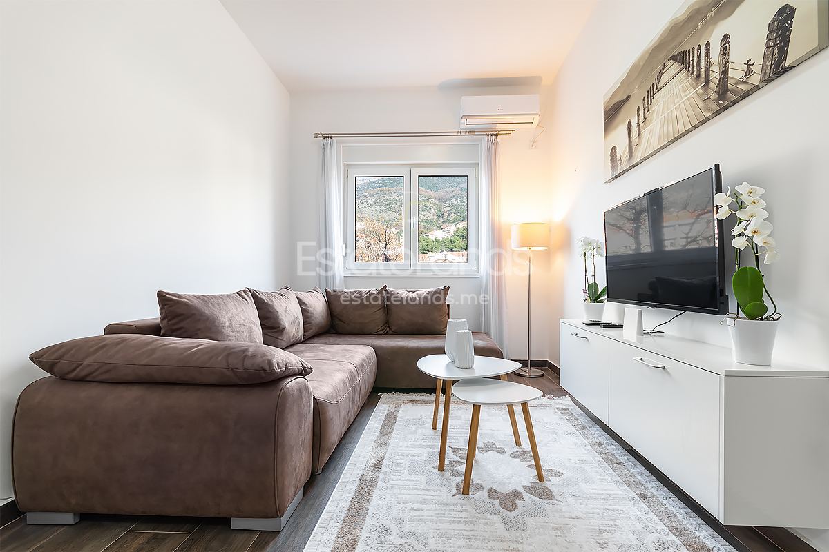 Picture of listing #240